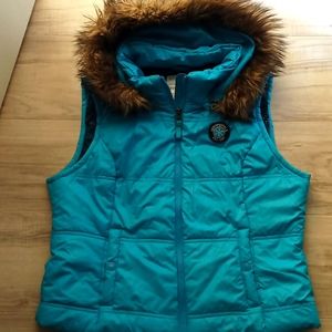 Turquoise Aeropostale puffer vest with detachable faux fur trimmed hood.